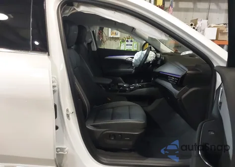 2025 Buick Envision Avenir Awd z USA, uszkodzony, nr VIN LRBFZME49SD004982